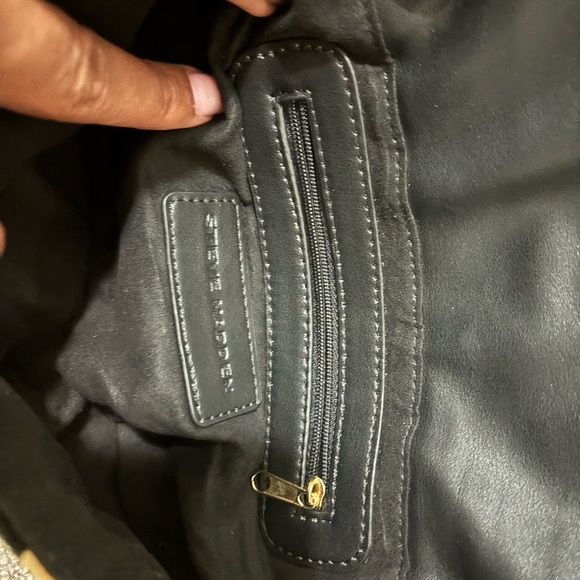 Steve Madden cheetah clutch purse with gold chain - Picture 4 of 6